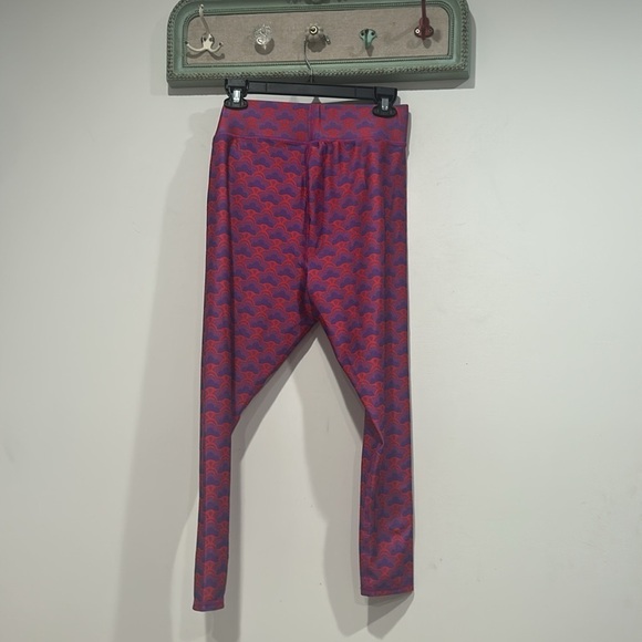 Terez Pink Floral Geo High-Shine Leggings Purple and Red Leggings plus size 1X - Picture 6 of 7